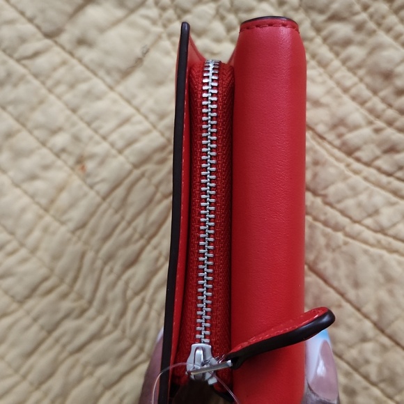 Coach Vibrant Red Leather Wallet NWT - Picture 4 of 9